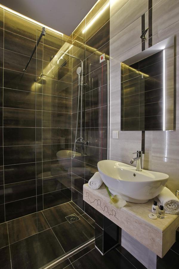 Hotel Theater Garni 4*